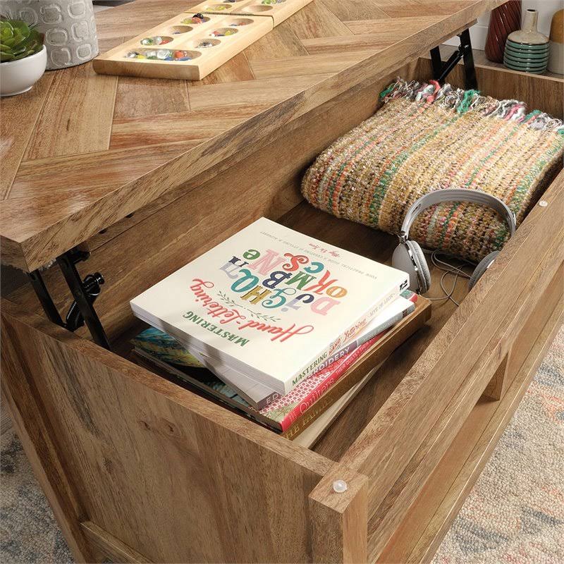 Lift-Top Coffee Table M789981