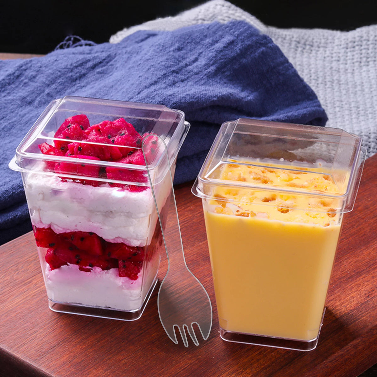100 Pack 5.4oz Clear Dessert Cups with Lids and Spoons I3058