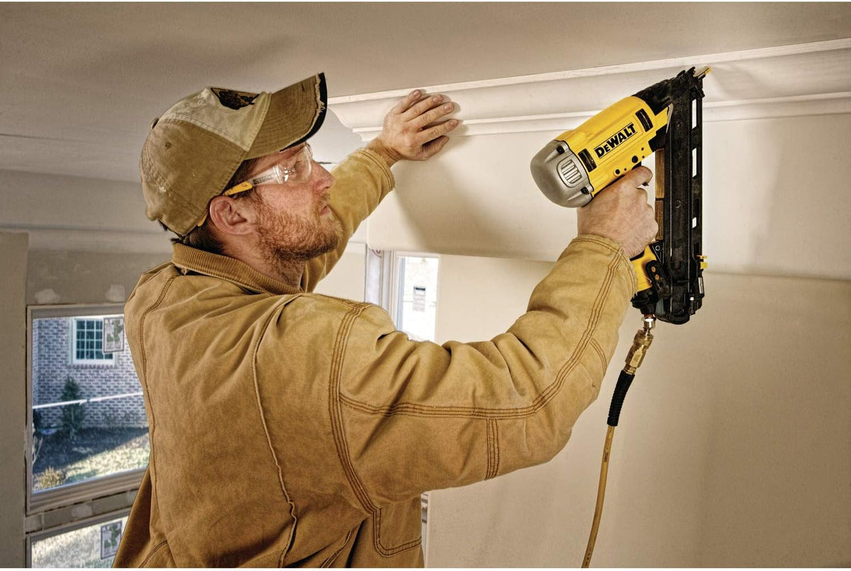 15 Gauge Angle Finish Nailer A1805