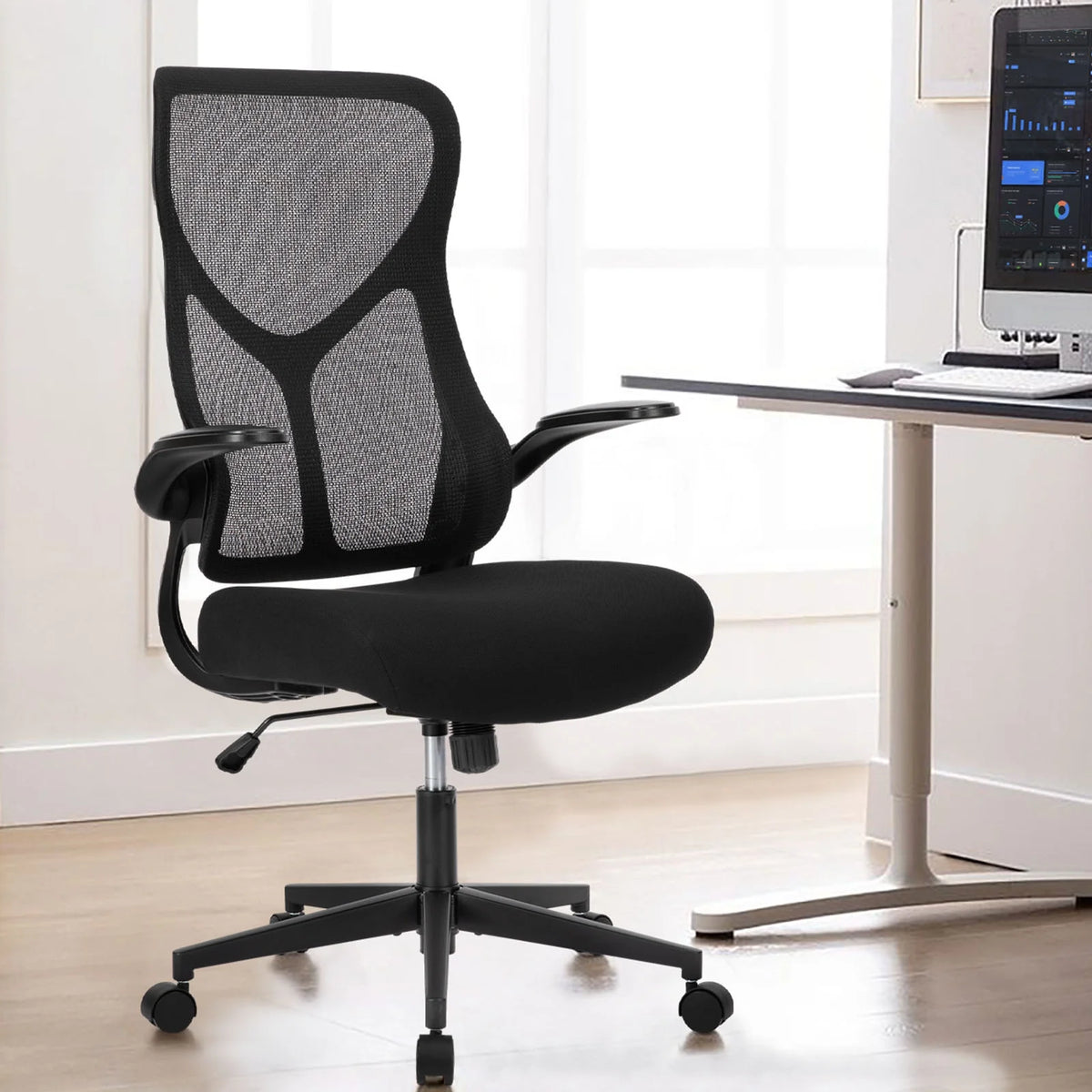 Black Ergonomic Mesh Office Chair N26168