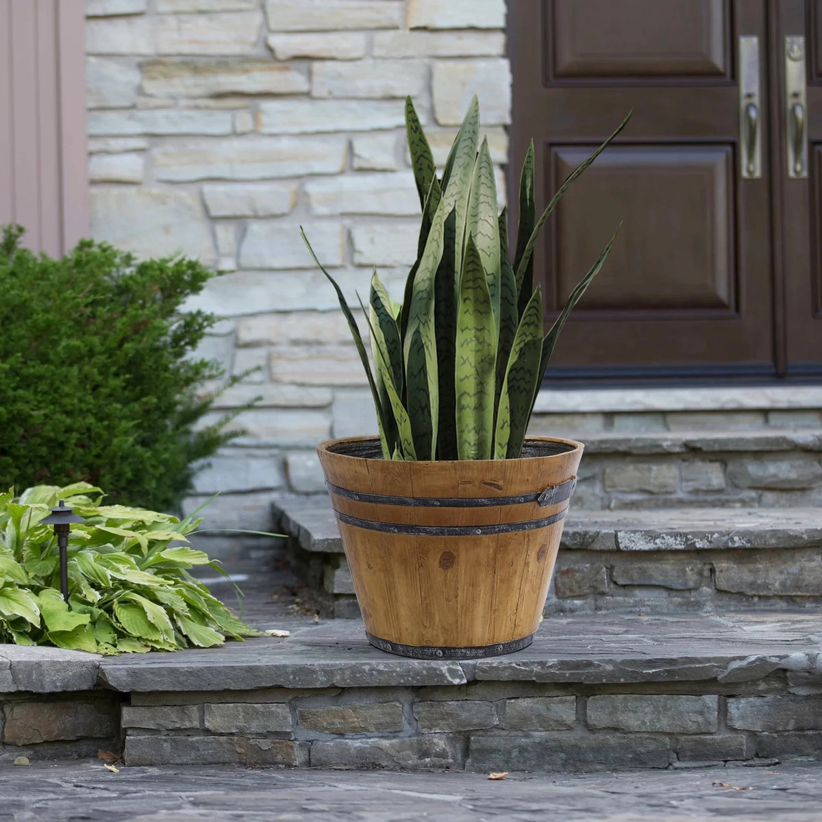 Set Of 2 Rustic Brown Faux Wood Planters S582311