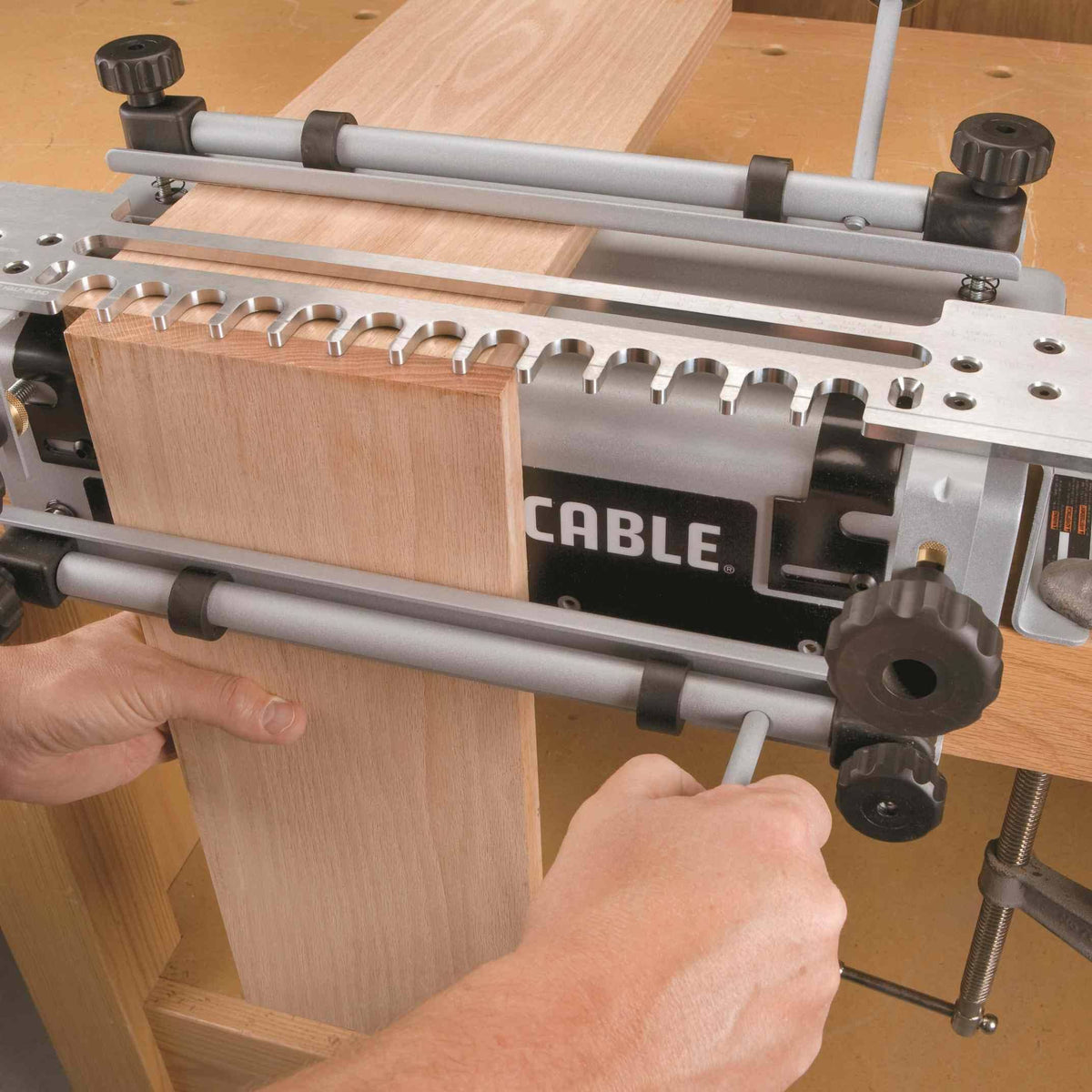 12 in. Dovetail Jig H728860