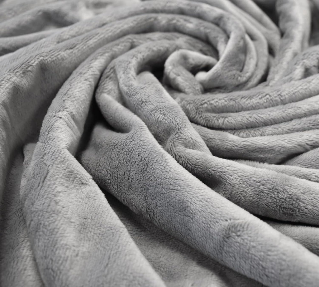 King Grey Micro-Fleece Heated Blanket S7780
