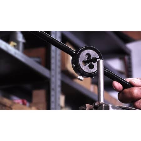 M52 x 3 HSS Round Adjustable Die J2589