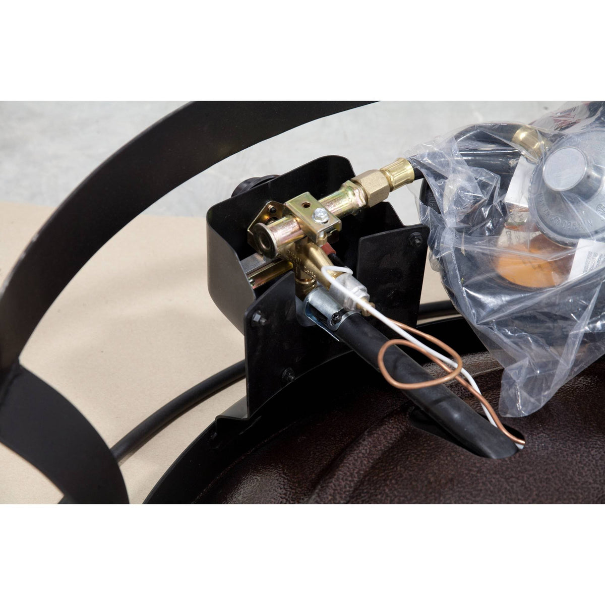 Propane Gas Fire Pit V620743